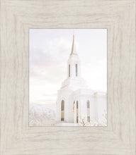 Load image into Gallery viewer, Lindon Utah Close To Him

