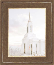 Load image into Gallery viewer, Lindon Utah Close To Him
