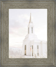 Load image into Gallery viewer, Lindon Utah Close To Him
