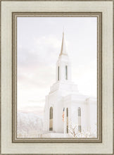 Load image into Gallery viewer, Lindon Utah Close To Him
