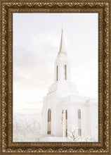 Load image into Gallery viewer, Lindon Utah Close To Him
