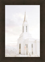 Load image into Gallery viewer, Lindon Utah Close To Him
