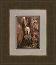 Load image into Gallery viewer, Hole in the Rock

