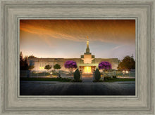 Load image into Gallery viewer, Fresno 01
