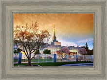 Load image into Gallery viewer, Fresno 03
