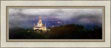 Load image into Gallery viewer, Oakland 03
