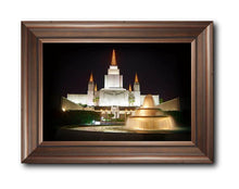 Load image into Gallery viewer, Oakland 04
