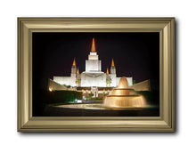 Load image into Gallery viewer, Oakland 04
