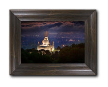 Load image into Gallery viewer, Oakland 12
