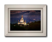 Load image into Gallery viewer, Oakland 12

