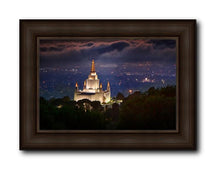 Load image into Gallery viewer, Oakland 12
