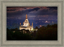 Load image into Gallery viewer, Oakland 12
