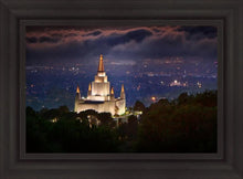 Load image into Gallery viewer, Oakland 12
