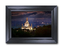 Load image into Gallery viewer, Oakland 12
