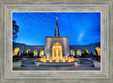 Load image into Gallery viewer, Sacramento 03
