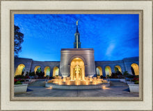 Load image into Gallery viewer, Sacramento 03

