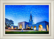 Load image into Gallery viewer, Sacramento 04
