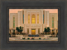 Load image into Gallery viewer, Gilbert Detail
