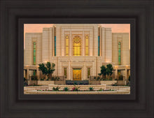 Load image into Gallery viewer, Gilbert Detail
