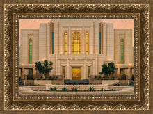 Load image into Gallery viewer, Gilbert Detail
