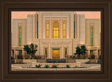 Load image into Gallery viewer, Gilbert Detail
