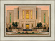 Load image into Gallery viewer, Gilbert Detail
