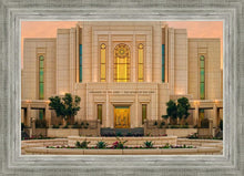Load image into Gallery viewer, Gilbert Detail

