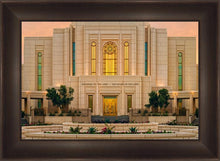Load image into Gallery viewer, Gilbert Detail
