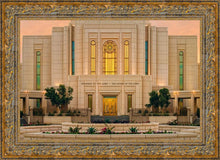 Load image into Gallery viewer, Gilbert Detail
