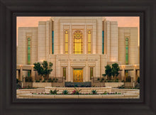 Load image into Gallery viewer, Gilbert Detail
