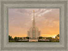 Load image into Gallery viewer, Oquirrh Mountain Sunset
