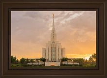 Load image into Gallery viewer, Oquirrh Mountain Sunset
