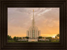 Load image into Gallery viewer, Oquirrh Mountain Sunset

