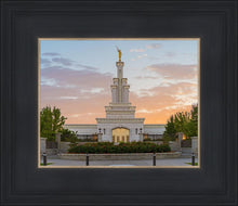 Load image into Gallery viewer, Columbia River Evening
