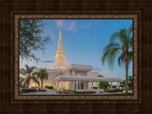 Load image into Gallery viewer, Orlando 02
