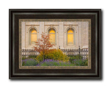 Load image into Gallery viewer, Salt Lake Autumn Detail
