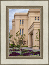 Load image into Gallery viewer, Payson Garden Detail
