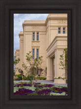 Load image into Gallery viewer, Payson Garden Detail
