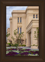 Load image into Gallery viewer, Payson Garden Detail

