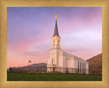 Load image into Gallery viewer, Star Valley Evening Glow
