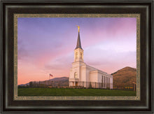 Load image into Gallery viewer, Star Valley Evening Glow
