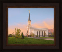 Load image into Gallery viewer, Star Valley Side
