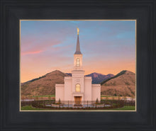 Load image into Gallery viewer, Star Valley Genisis
