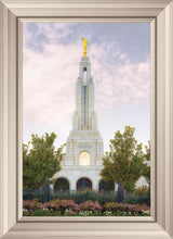 Load image into Gallery viewer, Redlands Temple 01
