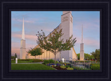 Load image into Gallery viewer, Boise Detail
