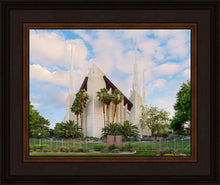 Load image into Gallery viewer, Las Vegas Daytime
