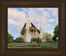 Load image into Gallery viewer, Las Vegas Daytime
