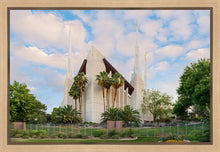 Load image into Gallery viewer, Las Vegas Daytime

