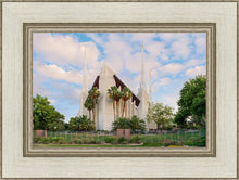 Load image into Gallery viewer, Las Vegas Daytime
