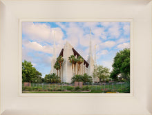 Load image into Gallery viewer, Las Vegas Daytime
